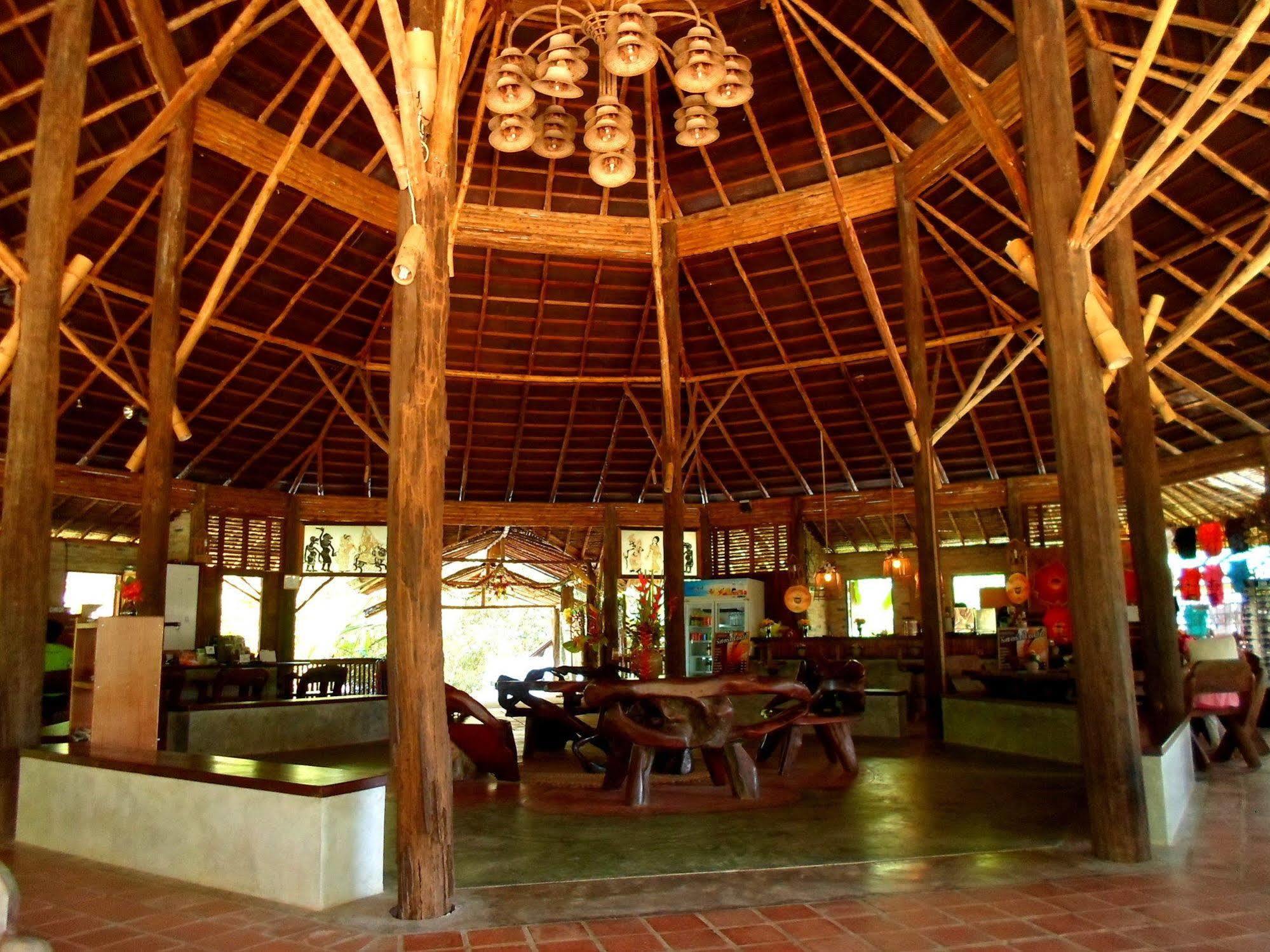 The Cliff & River Jungle Resort Phanom Extérieur photo